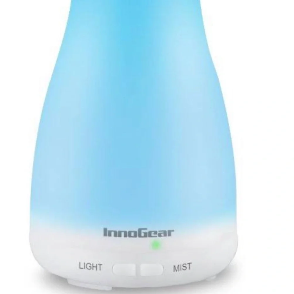 Essential oil diffuser - Picture 1 of 2